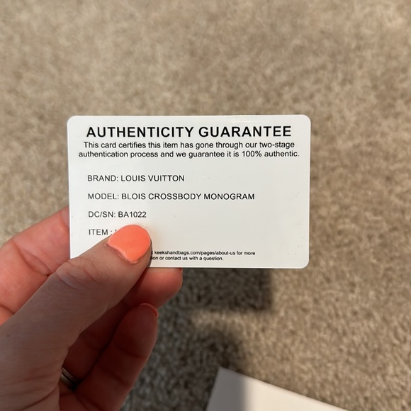 Louis Vuitton Blois crossbody handbag - Picture 15 of 15